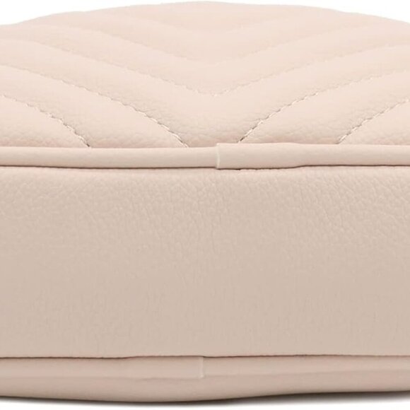 Chevron Quilted Crossbody Camera Bag with Chain Strap and Tassel - Picture 4 of 7